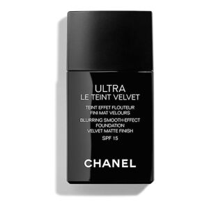 CHANEL - ULTRA LE TEINT VELVET - Ultra lehký sametový make-up